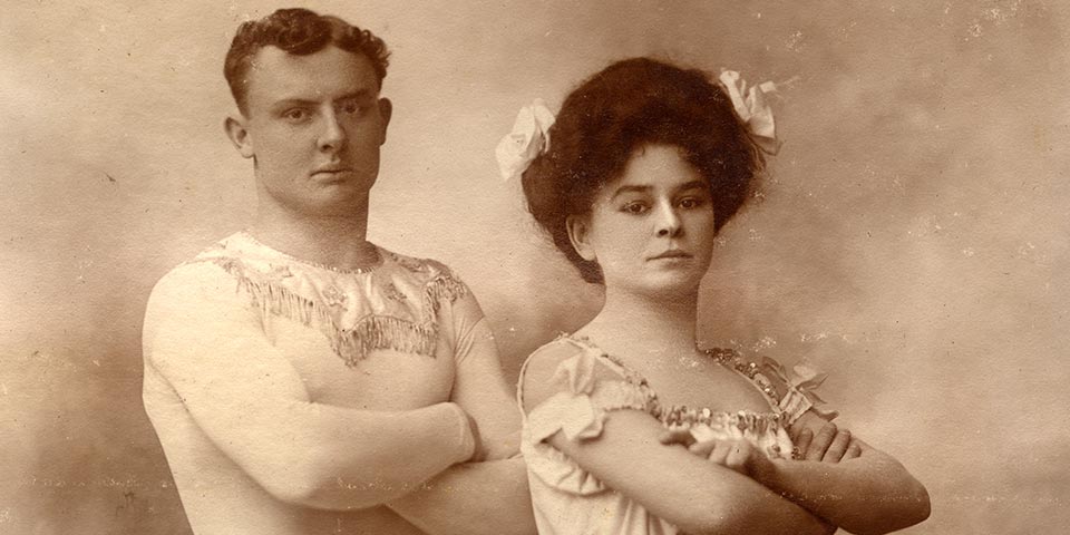 Black and white promotional portrait of Eddie and Jennie Ward